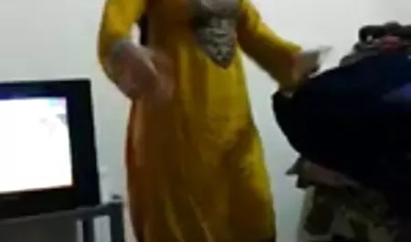 હું તમને તમે વિનિમય દર sucks પોર્ન ઘૂંટણ માં શૌચાલય